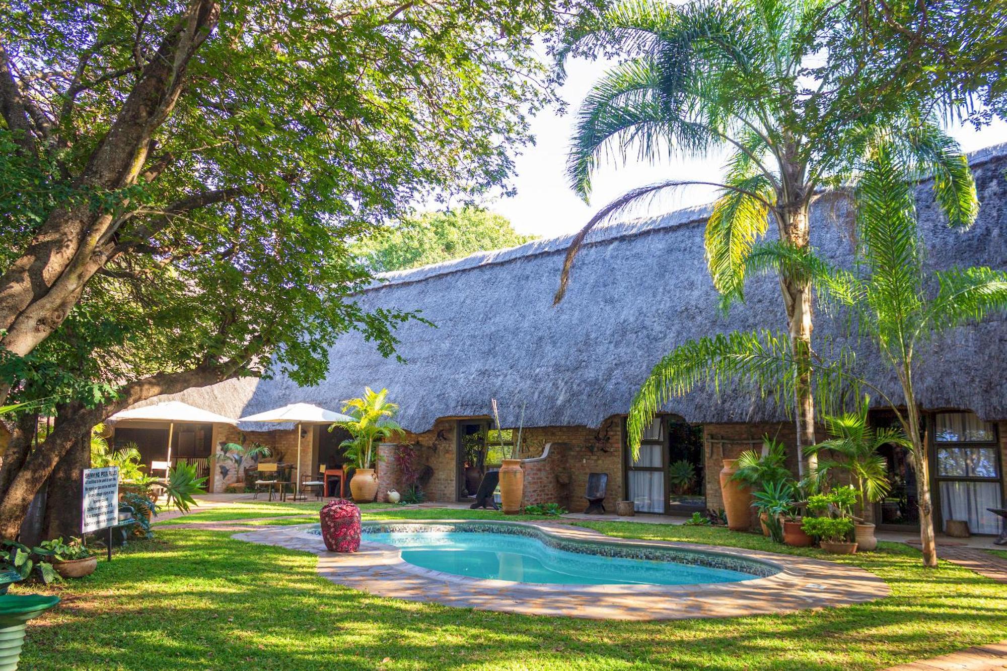 Nguni Lodge Victoria Falls Exterior photo